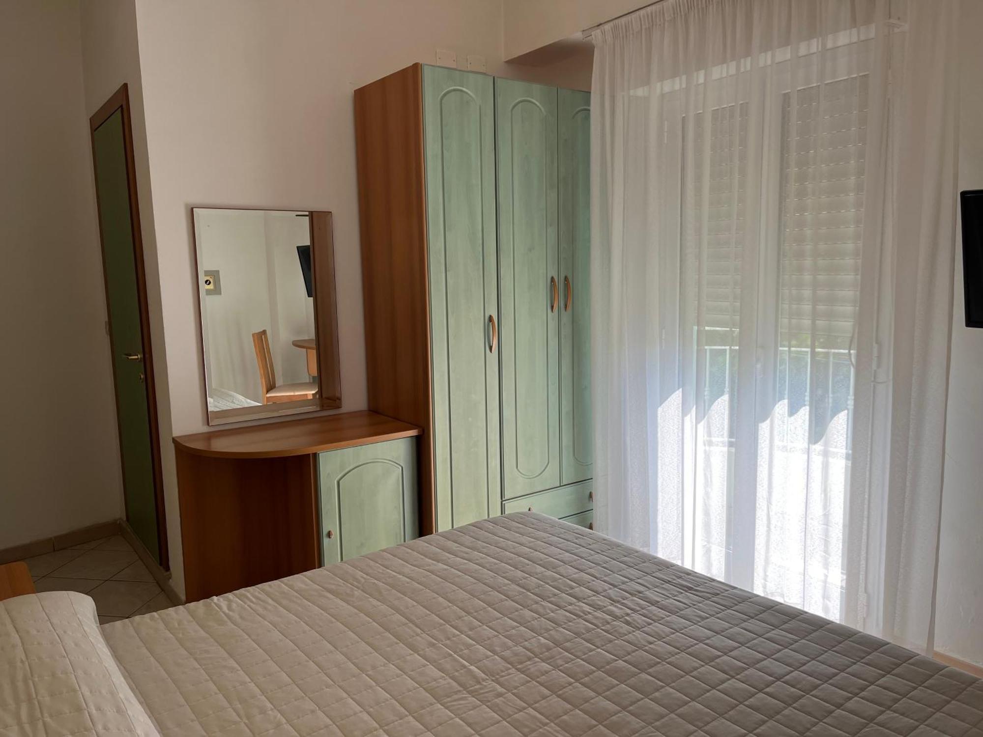 Hotel Delle Nazioni Cesenatico Bilik gambar
